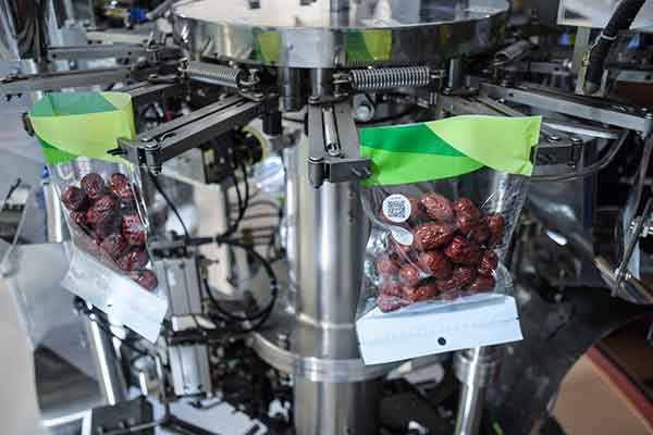 How do granule pouch packing machines work?cid=undefined