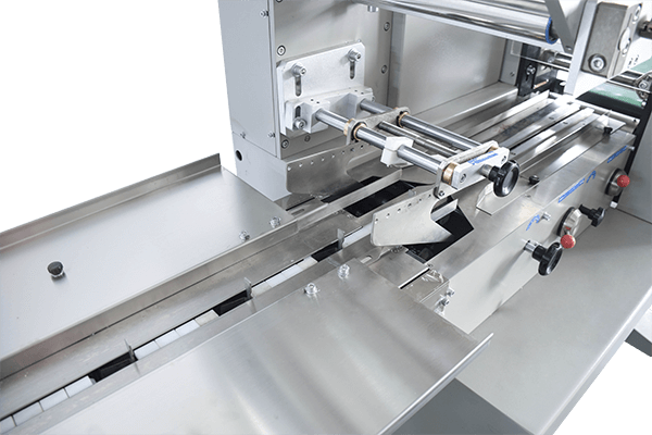 Flow Wrap Packing Machine ( Upgraded Version )